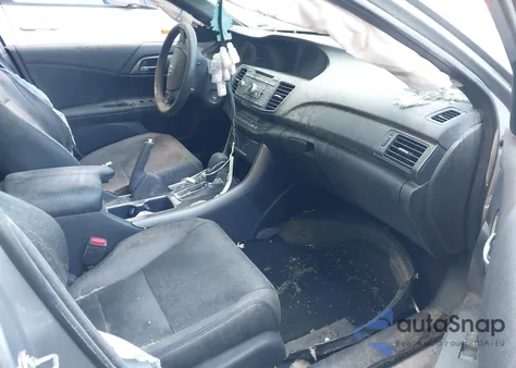 2017 Honda Accord Sport Se z USA, uszkodzony, nr VIN 1HGCR2F11HA038763